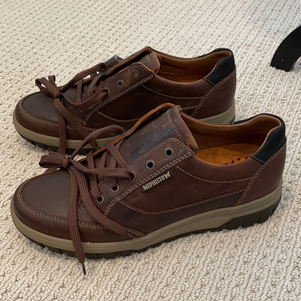 BRAND NEW - Men’s Mephisto PACO shoes! They do NOT make this style anymore!!